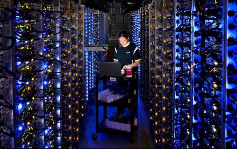 IBM, KIO, Telmex, Oracle y Microsoft concentran sólo el 30% del mercado de los data centers en México. AP/Archivo