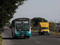 Algunos de los requisitos que lograron reunir y que establece la norma son: conformarse en una sola empresa, unidades mejor equipadas, conductores capacitados y con la obligación de ofrecer un servicio puntual y seguro. EL INFORMADOR/ ARCHIVO