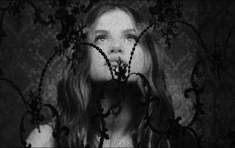 Recientemente Selana publicó varios mensajes en Twitter e Instagram para anunciar su próximo material. INSTAGRAM /