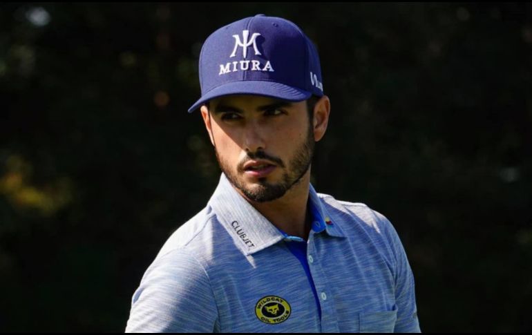 Abraham Ancer, contó con un complicado día en el campo al firmar una tarjeta por dos arriba del par, 74 golpes. TWITTER / @Abraham_Ancer
