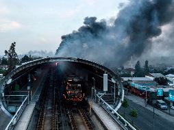 Así quedó una de las estaciones del Metro tras las protestas en Santiago. AFP/J. Torres