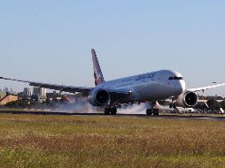 El Boeing 787-9 al aterrizar en el Aeropuerto Internacional de Sídney. EFE/Qantas
