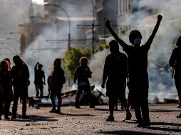 El alza tarifaria motivó las violentas protestas que desde el viernes pasado se han radicalizado en buena parte del país. AFP / J. Torres