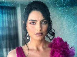 Aislinn estrenó la segunda temporada de la serie “La Casa de las Flores” en Netflix. INSTAGRAM / @aislinnderbez