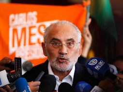 Carlos Mesa compareció ante los medios en La Paz, Bolivia. El candidato presidencial calificó de 