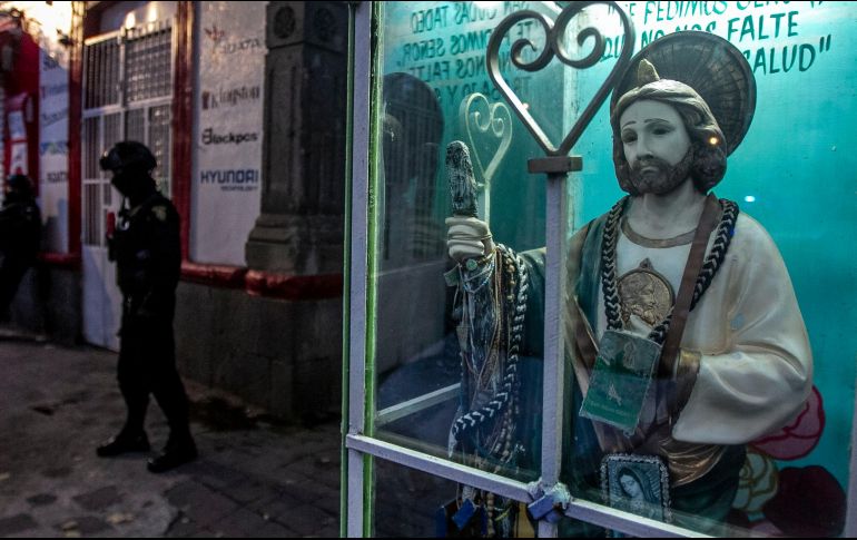 Se detienen de manera preliminar a 30 personas además diversas drogas en grandes cantidades; 13 armas cortas, siete largas, un lanzagranadas y cinco granadas. NTX / E. Álvarez