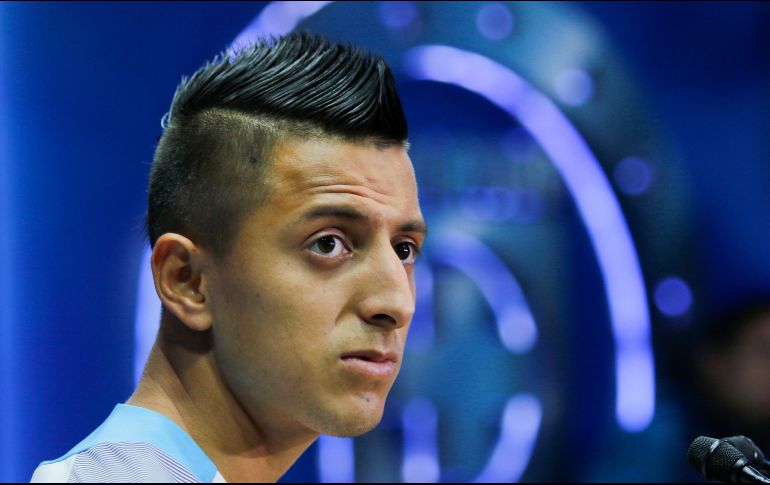 A Roberto Alvarado le motiva que su nombre suene para otros equipos, pero dice estar enfocado en Cruz Azul. Imago7 / A. Paulin