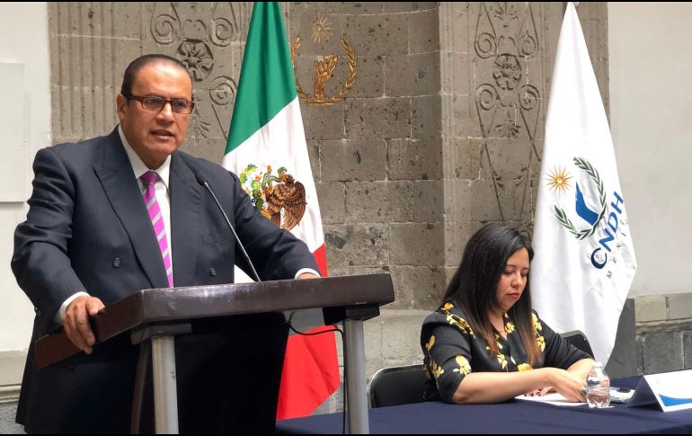 Ismael Eslava Pérez, primer visitador general de la CNDH, considera que los programas y estrategias contra la obesidad y el sobrepeso infantil están desarticulados. TWITTER/@CNDH