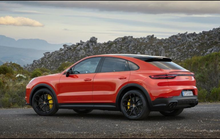 La Cayenne adopta una silueta más deportiva y ya está entre nosotros