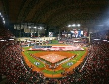 La ceremonia protocolaria tuvo un gran despliegue sobre el diamante. AFP / B. Levey