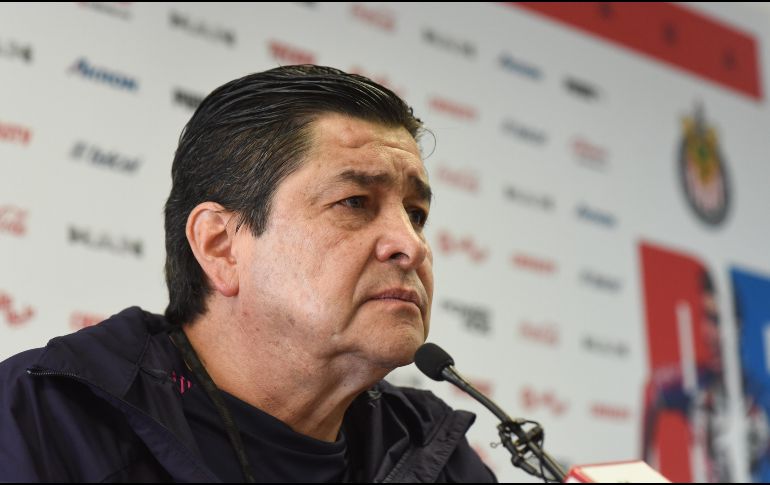 Tena confesó que la directiva de Chivas está contenta con su trabajo hasta hoy. Imago7 / S. Bautista