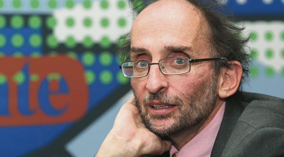 Daniel Goldin Halfon recibe el reconocimiento por parte de la Caniem. EL INFORMADOR