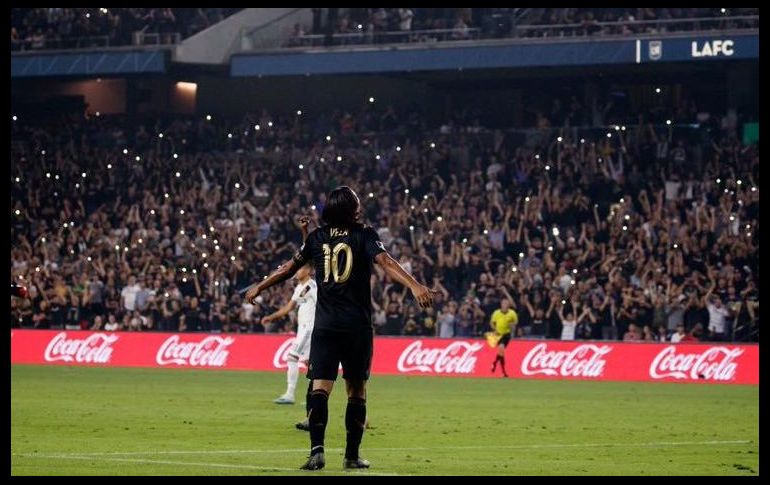 El mexicano fue clave al anotar un doblete. @SomosLAFC