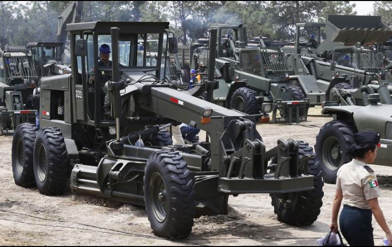 López Obrador asegura que la construcción se lleva a cabo con transparencia y honestidad. AP / ARCHIVO