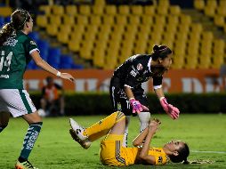 La anotación surgió cuando, en un balón dividido, la portera Maricruz González golpeó a una jugadora regiomontana, y mientras intentaba revisar qué tenía, Luna disparó para anotar el gol de la victoria (73'). IMAGO7