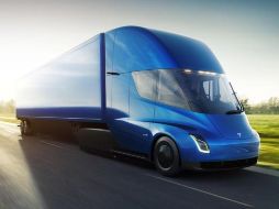 El Tesla Semi ya tiene miles de reservas de compañías que quieren mostrar su compromiso con el medio ambiente. ESPECIAL