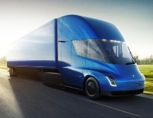 El Tesla Semi ya tiene miles de reservas de compañías que quieren mostrar su compromiso con el medio ambiente. ESPECIAL