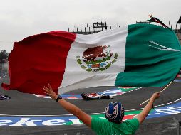 A poco menos de dos horas de que comience la actividad, existe un 40% de probabilidad de lluvia, situación que podría complicar la actividad de los pilotos. AP / M. Ugarte