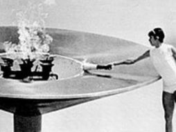 La exvallista mexicana pasó la historia al convertirse en la primera mujer en encender un pebetero olímpico y lo hizo en la cita de México 68.TWITTER / @COM_Mexico