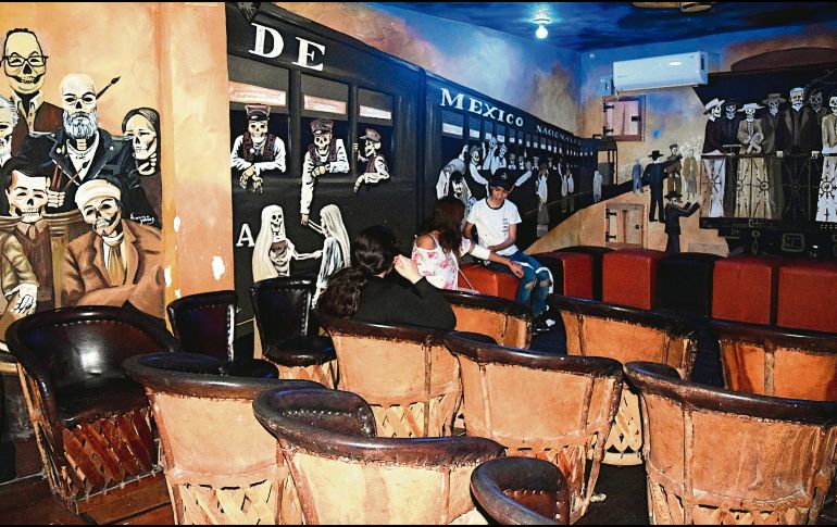 Sala de cine. El espectáculo de la “Noche de Leyendas” incluye la proyección de un cortometraje de 14 minutos llamado “La catrina” del cineasta Manuel Fernández filmado en Saltillo. EL INFORMADOR / A. Rodríguez