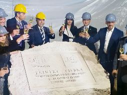 Primera piedra. Empresarios, autoridades municipales y estatales, presentaron el proyecto del HS Hotsson Hotel. EL INFORMADOR / J. Pérez