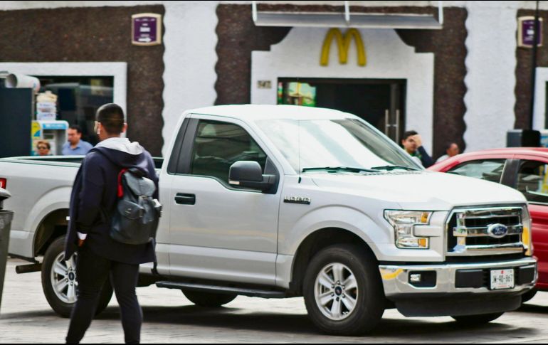 La sanción por circular con los vidrios polarizados puede llegar hasta los 425 pesos. EL INFORMADOR / E. Barrera