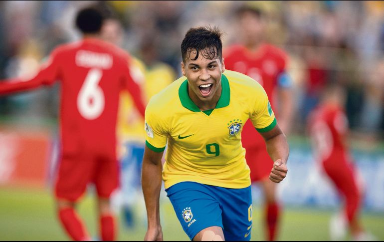 Los brasileños arrancan fuertes. EFE