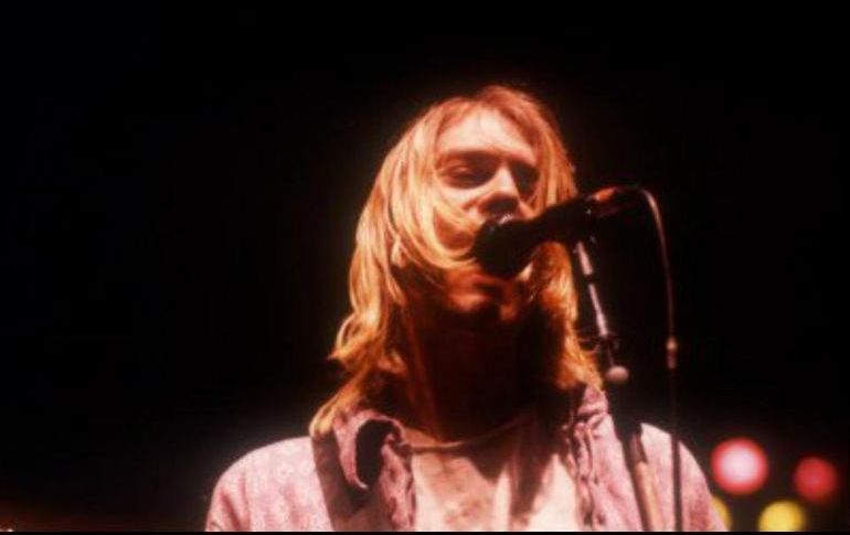 La guitarra se vendió en una subasta en el Hard Rock Café de Nueva York. FACEBOOK / Nirvana