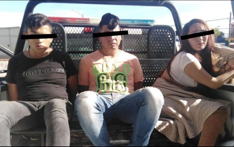 Los causantes del atraco fueron detenidos después de que se dieron a la fuga. ESPECIAL