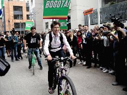 Claudia López a su llegada a votaren Bogotá. EFE/J. Zarama