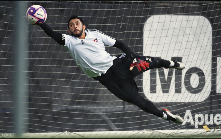 Camilo Vargas, portero del Atlas, espera no ser tan exigido esta noche en el Olímpico Universitario y colaborar para que los Zorros sigan entre los ocho mejores. IMAGO7