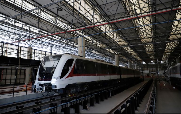 La SCT también afirmó que lleva un 88% de avance en la sustitución de los mil 424 neoprenos de los apoyos en los dos viaductos elevados de la L3. EL INFORMADOR / ARCHIVO