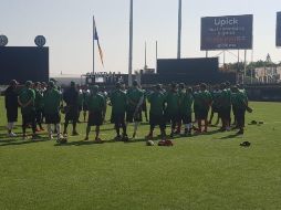 La novena nacional entrena en Zapopan encabezada por el manager Juan Gabriel Castro. TWITTER / @MexicoBeis