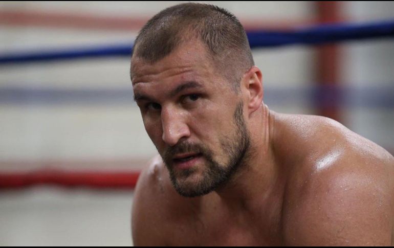 El ruso con el que se medirá el Canelo este sábado en Las Vegas recibe el sobrenombre de 