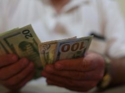 Se espera que el tipo de cambio cotice entre 19.12 y 19.25 pesos por dólar. EL INFORMADOR / ARCHIVO