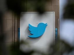 La compañía quiere evitar problemas derivados de la mensajería automática, el aprendizaje profundo, la información engañosa y las deepfakes. AP / ARCHIVO