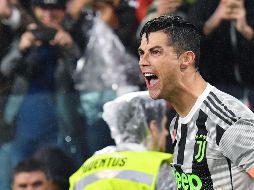 Cristiano Ronaldo se convirtió en el héroe para la Juventus.  EFE / A. di Marco