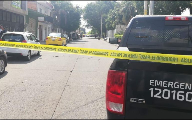 El hecho ocurrió minutos antes de las 11:00 horas en el cruce de las calles Esteban Alatorre y Cairo, en la colonia Libertad. ESPECIAL
