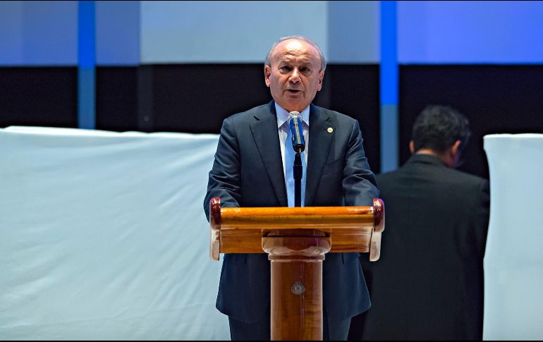 Álvarez no quiere tomar decisiones rápidas y escuchará los planes del timonel para el próximo torneo. Imago7 / ARCHIVO