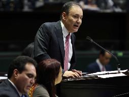 En la Cámara de Diputados, Durazo Montaño rechazó que el gobierno federal negocie con grupos de la delincuencia organizada. SUN/C. Mejía
