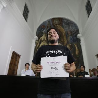 Anuncian ganadores del Salón de Octubre