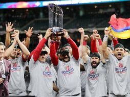La serie promedió 13.91 millones de espectadores, según Nielsen el jueves, 1.3% menos que los 14.1 millones que vieron el triunfo del año pasado de Boston sobre los Dodgers de Los Ángeles. AFP / ARCHIVO