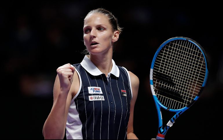 La checa toma el segundo puesto del grupo violeta, por detrás de la ucraniana Elina Svitolina, y se mete en semifinales por tercer año consecutivo. AP / A. Wong