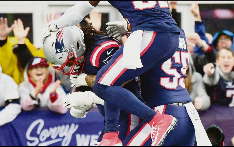 La defensiva de los Patriots enfrentará a un equipo de Baltimore que promedia más de 30 puntos por partido esta temporada. AFP/B. Weiss