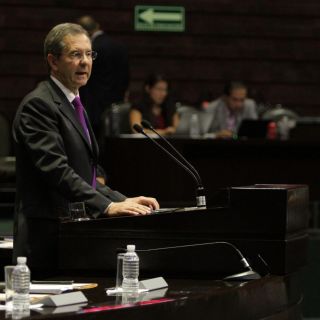 Avala Moctezuma plan de Alfaro para evaluar a maestros