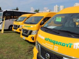 El Gobernador de Jalisco, Enrique Alfaro, hizo entrega de las primeras unidades a los alcaldes de los municipios que se vieron beneficiados. TWIITER/ @TransporteJal