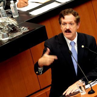 Romero Hicks rechaza señalamientos sobre "bots" contra la prensa