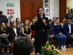 La legisladora destacó la aprobación de reformas en temas de pariedad de género y suprimir artículos que discriminan a las personas con VIH. TWITTER / @mariana_fdzr