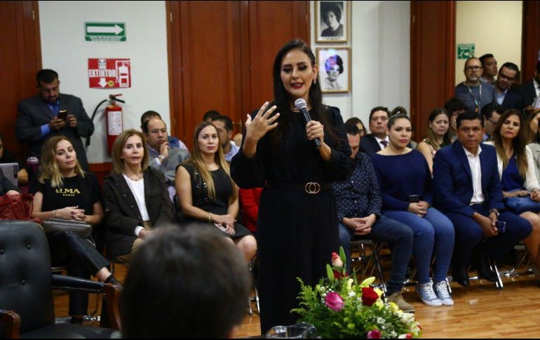 La legisladora destacó la aprobación de reformas en temas de pariedad de género y suprimir artículos que discriminan a las personas con VIH. TWITTER / @mariana_fdzr