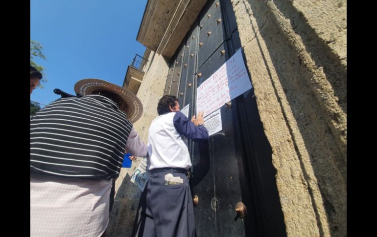 Al respecto, los manifestantes solicitaron la revocación del mandato del gobernador, pues consideraron que no tiene la capacidad para sobrellevar las problemáticas del Estado. EL INFORMADOR/ R. Bobadilla